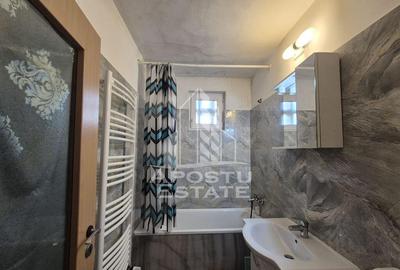 Apartament cu 2 camere semidecomandat, mobilat în Central