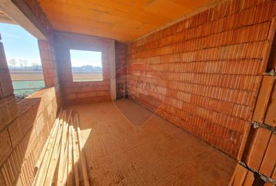 Casa si 74000 metri patrati teren - 17