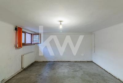 Vanzare casa cu 3 camere, singur in curte - Piata de Miercuri - 10