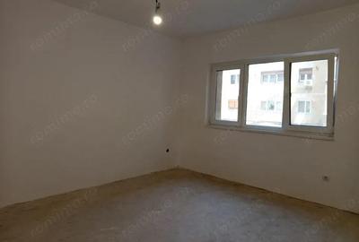 Apartament cu 2 camere decomandat în Progresul - 8