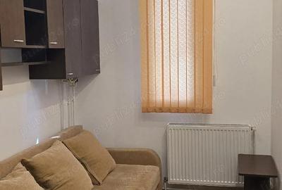 Apartament cu 2 camere decomandat în Central - 2