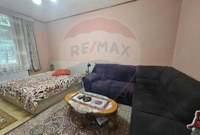 Apartament cu 2 camere de vanzare - 1