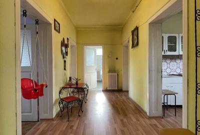 Apartament cu 3 camere în Central - 8