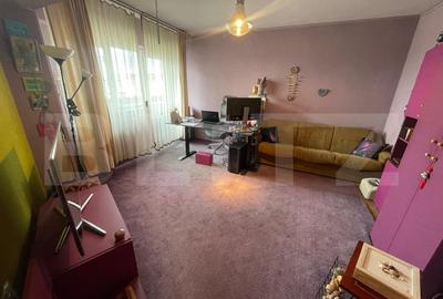 Apartament cu 3 camere decomandat, mobilat în Gară