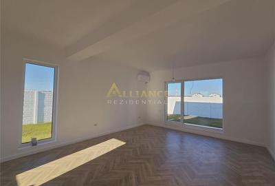 Casă cu 3 camere cu Teren 300 Mp în Berceni - 2