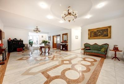 Vila exclusivista in Baneasa - teren 3.718 mp, suprafata desfasurata 1.750 mp Vila exclusivista in Baneasa - teren 3.718 mp, suprafata desfasurata 1.750 mp - 25