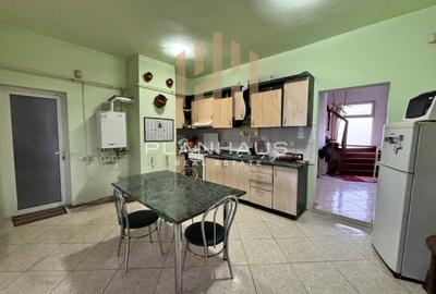 Casă cu 5 camere cu Garaj în Tăuții de Sus - 7