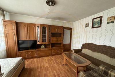 Apartament de inchiriat - 2 camere - Cartier Nord - 3