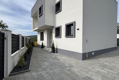 Casă cu 4 camere cu Teren 350 Mp în Șelimbăr - 10