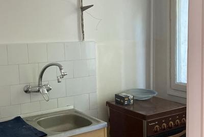 Garsonieră semidecomandată în Vatra Luminoasă