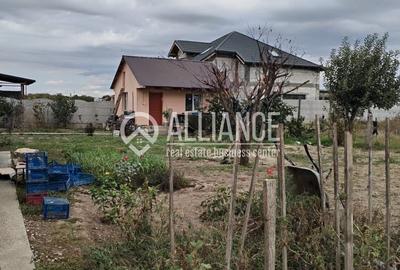 Casă individuală cu 4 camere cu Canalizare în Lumina - 11