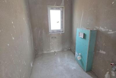 Duplex cu 4 camere cu Canalizare în Moșnița Nouă - 11