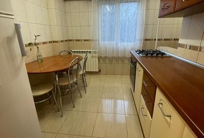 Apartament de inchiriat - 3 camere ,mobilat, utilat, situat în zona Piața Muncii - 9