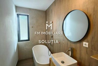 Apartament cu 3 camere decomandat în Central - 1