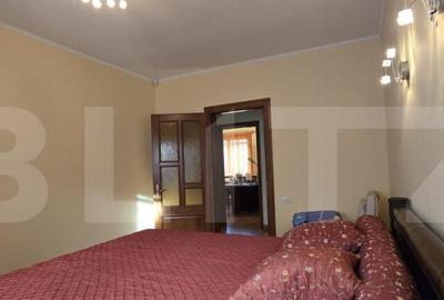 Casa deosebita cu 3 dormitoare ?i jacuzzi, aproape de sta - 16