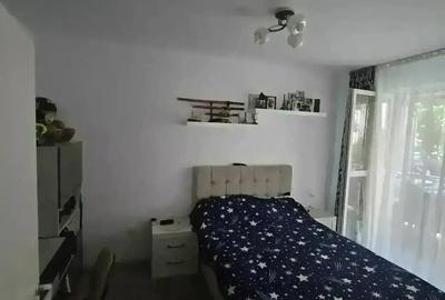 Vand schimb apartament 2 camere decomandat - 9