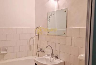 Apartament 2 camere decomandat in Podul de Fier - 7