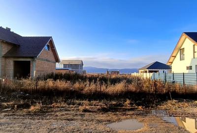 Lot de teren pentru locuinta in zona usor accesibila - 2