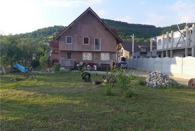 Casă cu 6 camere cu Teren 900 Mp în Hațeg - 6