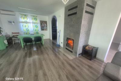 Casă cu 4 camere cu Garaj în Turturești - 10