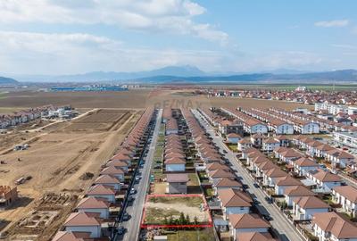 Teren Construcții intravilan de 775 mp, în Central - 8