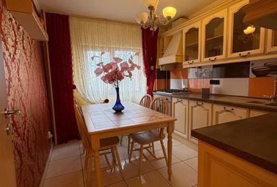 Apartament cu 4 camere semidecomandat, mobilat în Moșilor - 3