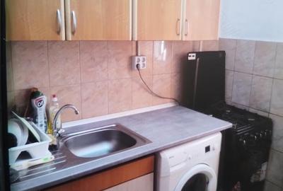 Garsonieră semidecomandată în Micro 3 - 1