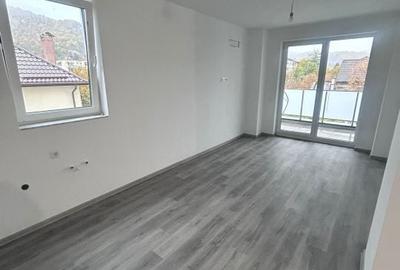 Apartament cu 3 camere în Săsar - 3