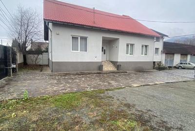 Casă cu 4 camere în Tăuții de Sus - 6