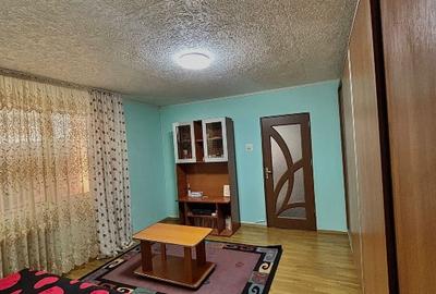 Apartament cu 2 camere semidecomandat în Livezi - 5