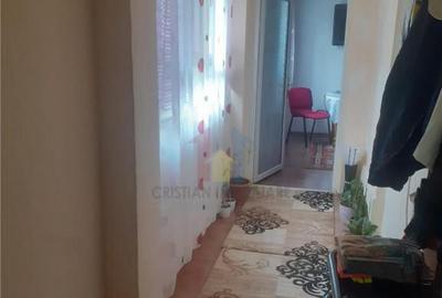 Casă cu 3 camere cu Teren 352 Mp în Chercea