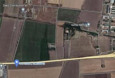 Teren Construcții intravilan de 10000 mp, în Vest - 4