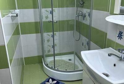 Apartament cu 3 camere decomandat în Criș - 2