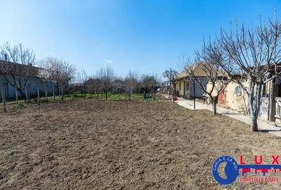 Casă cu 3 camere cu Teren 1461 Mp în Ceamurlia de Jos - 2
