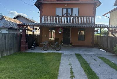 Casă cu 4 camere în Bucov - 2