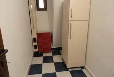 Casa frumoasa in Gradiste aproape de Biserica Ortodoxa - 15