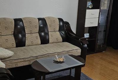 Apartament cu 3 camere decomandat în Central - 9