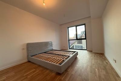 Apartament cu 3 camere decomandat în Iancu Nicolae