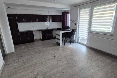 Apartament cu 3 camere decomandat în Central - 4