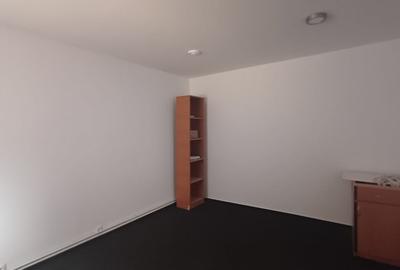 Birou, de 50 mp, în Pieptănari - 4