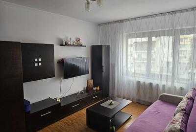 Vand Garsoniera Str Traian Pitesti - 4