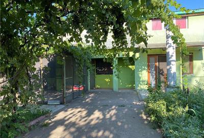 Casă cu 3 camere în Central - 2