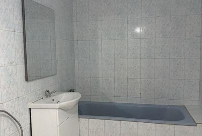 Apartament cu 3 camere decomandat în Nord - 1