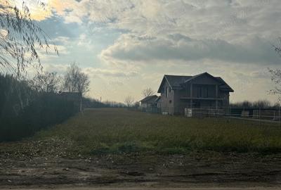 Teren de 2500 mp, în Mălăiești - 8