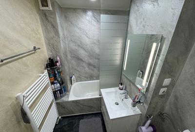 Apartament cu 3 camere decomandat în Tudor - 1