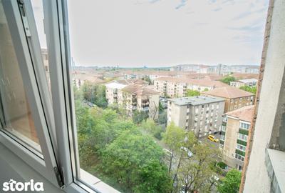Apartament cu 3 camere în Decebal