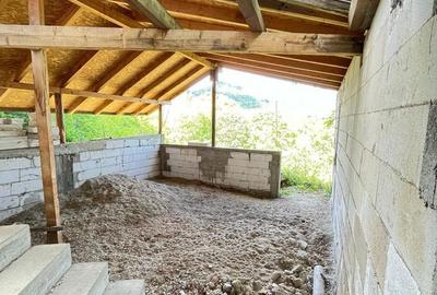 Casă cu 3 camere cu Teren 600 Mp în Izvoarele - 7