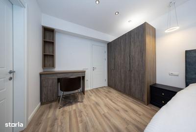 Apartament cu 3 camere decomandat, mobilat în Tractorul - 14
