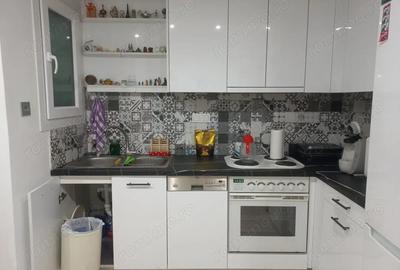 Apartament cu 2 camere decomandat în Panduri - 3