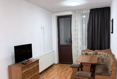 Inchiriez garsoniera - 3